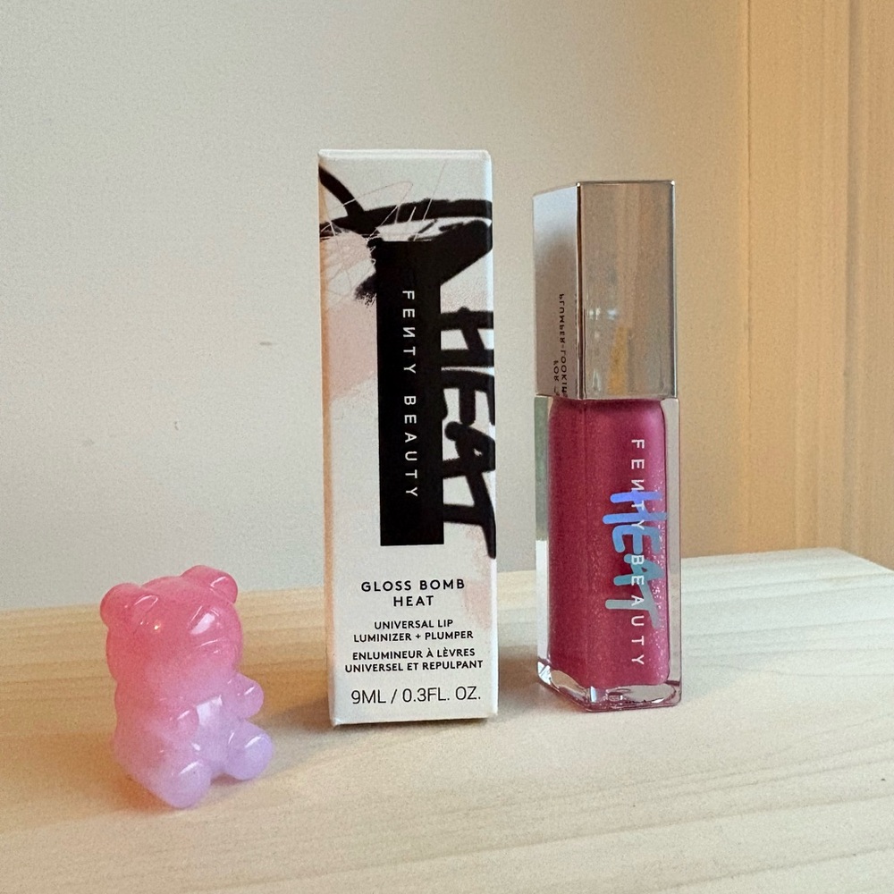Fenty Beauty Gloss Bomb Heat - Lavender Savage